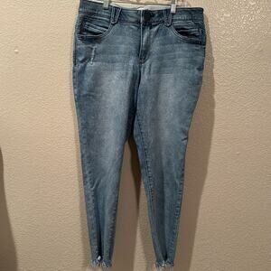 Wit and Wisdom frayed Skinny Ankle jeans sz 14